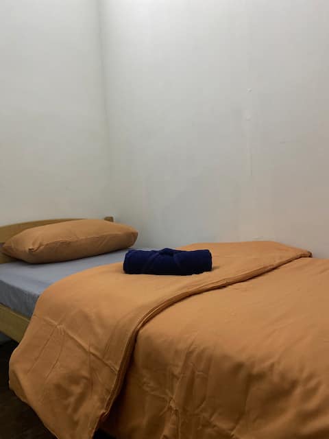 RumahRehat&Co Room 6