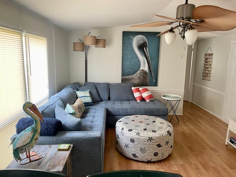 Pelicans Nest
Holden Beach