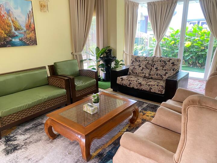 Comfy & Cozy Homestay Damai Lima 20pax @Bangi - Kajang