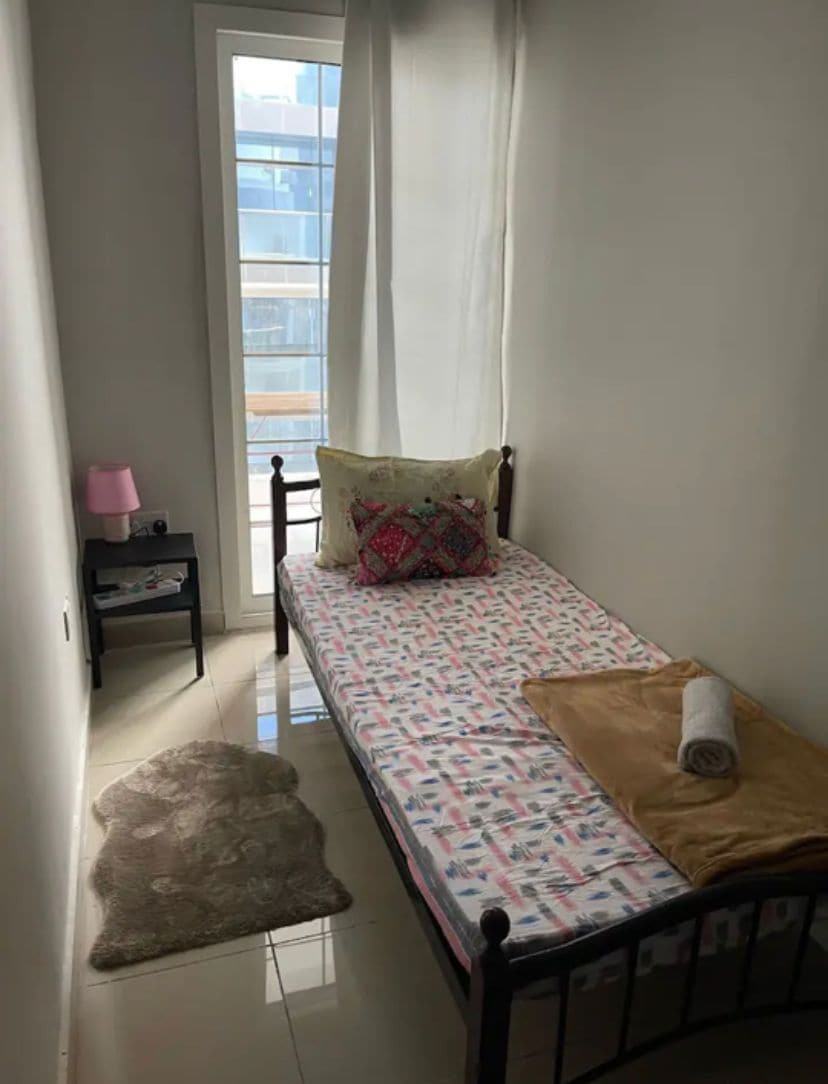 Top performing Airbnb: balcony access private space near dxb in Al Muraqqabat
