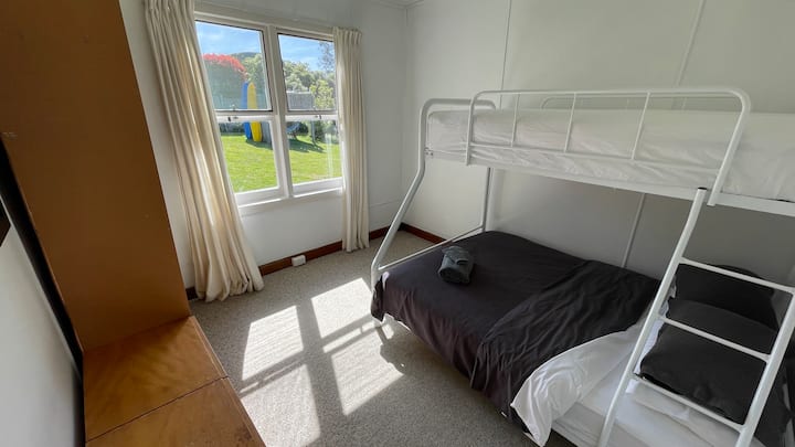 საძინებელი 2