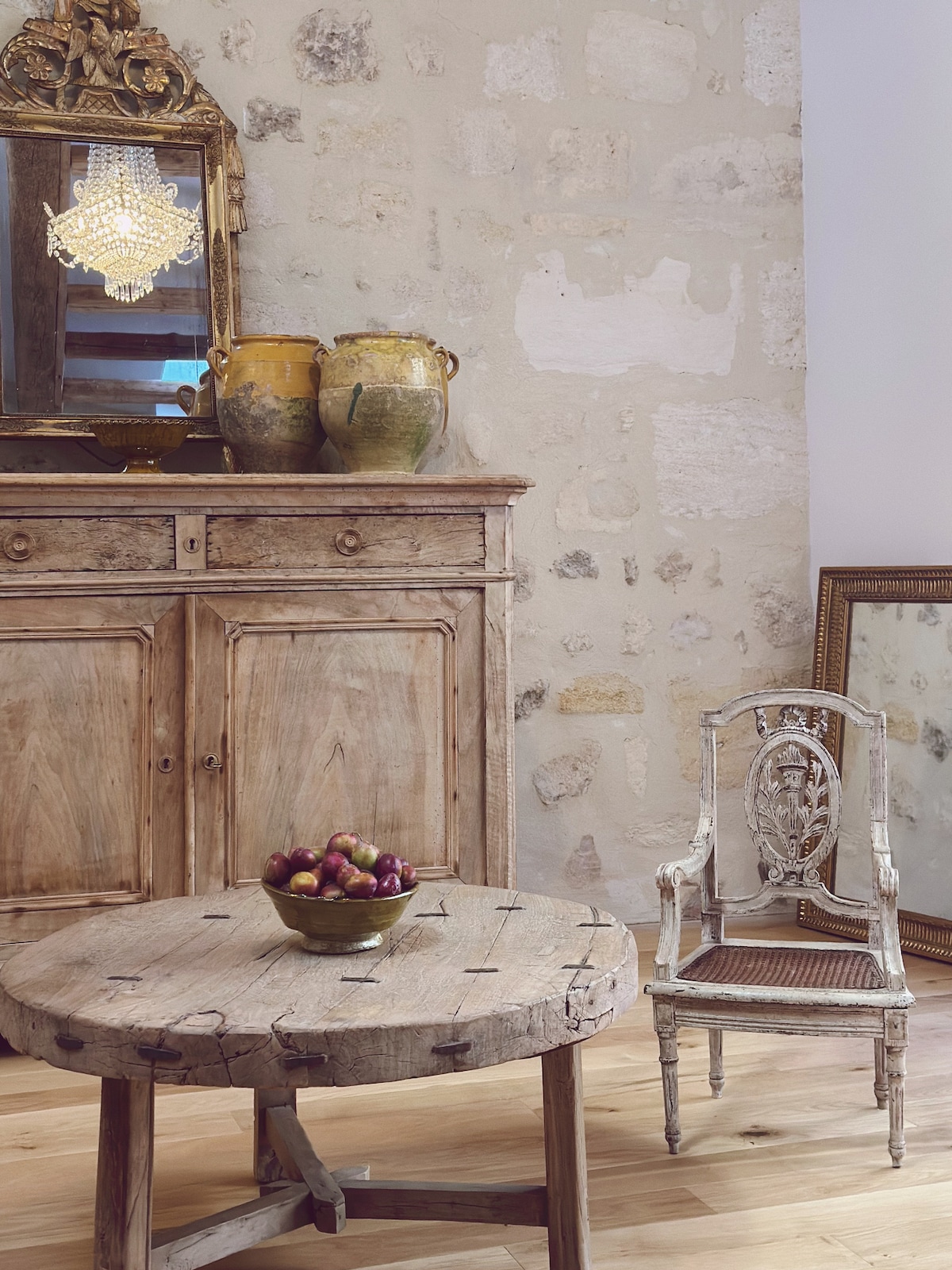 Annonce Airbnb populaire: Beautiful apartment Bordeaux center à Bordeaux