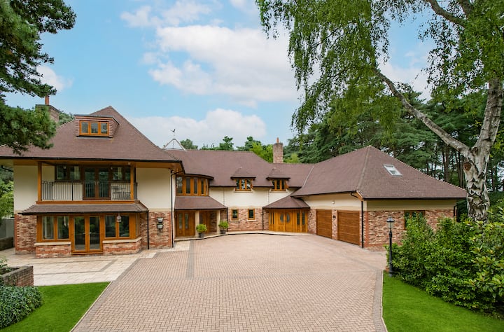 Scotsdale - Secluded Family Home - New Forest