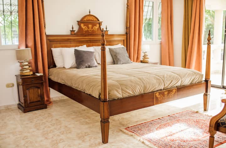 საძინებელი 1