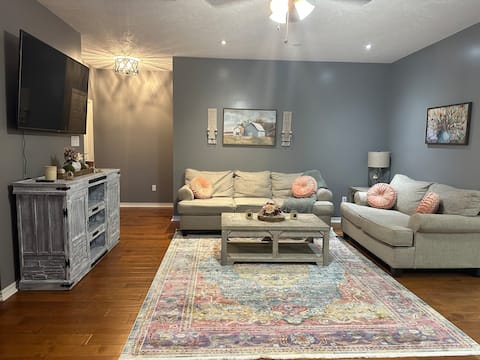 3 bedroom home in town. Great location.