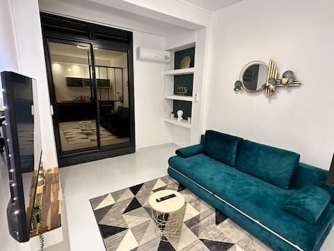 *Venus* apparently 2 bedrooms