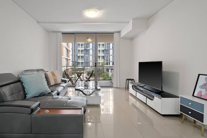 Nearby Airport 3bedrooms Apt & Free parking