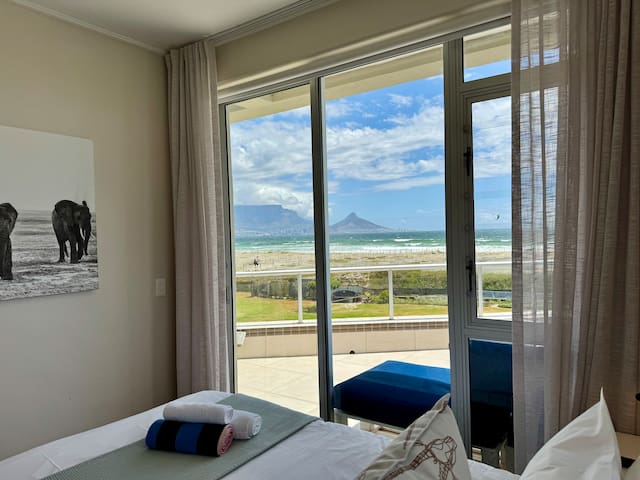 Boho Beach Cabana Table View