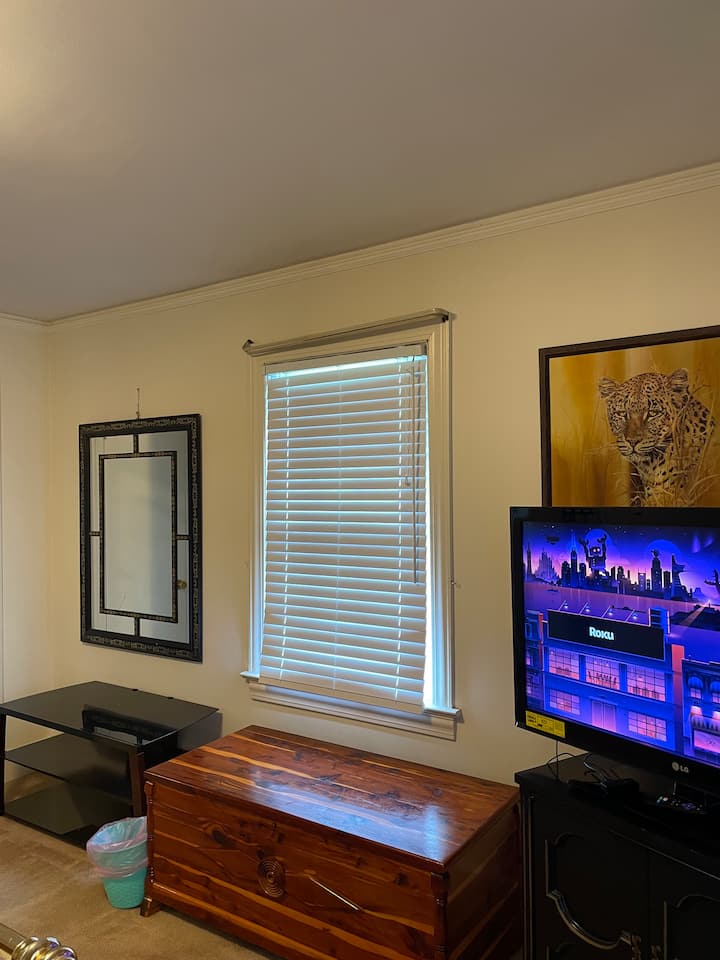 6mi To Downtown Lot Of Beds Bonus Room - Easley, SC