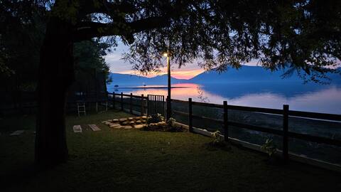 House on the shore of Lake Colbún