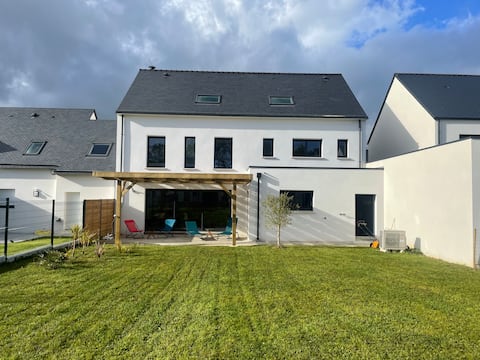 3-star house 800 m from the sea.