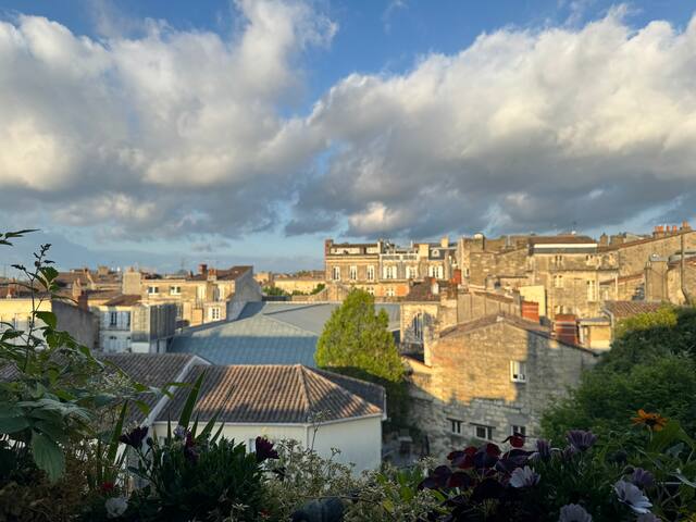 City center and charm gallery image 2