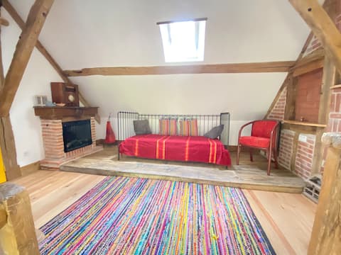 Top performing Airbnb: Apartment in a house in Saône Et Loire