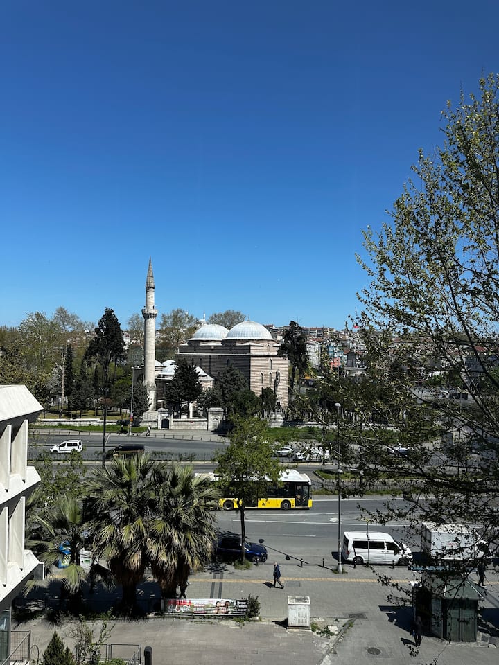 1+1cosy Flat Next To Tram Station /Ac+wifi - Bahçelievler