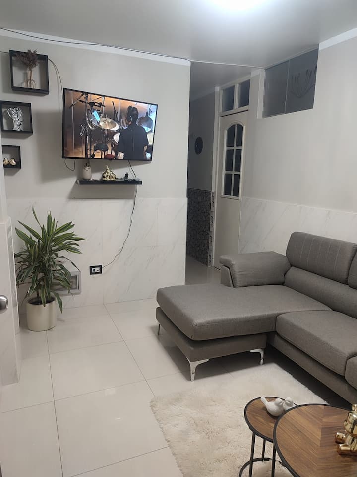 Cómodo Apartamento,estacionamiento Incluido-tacna - Tacna