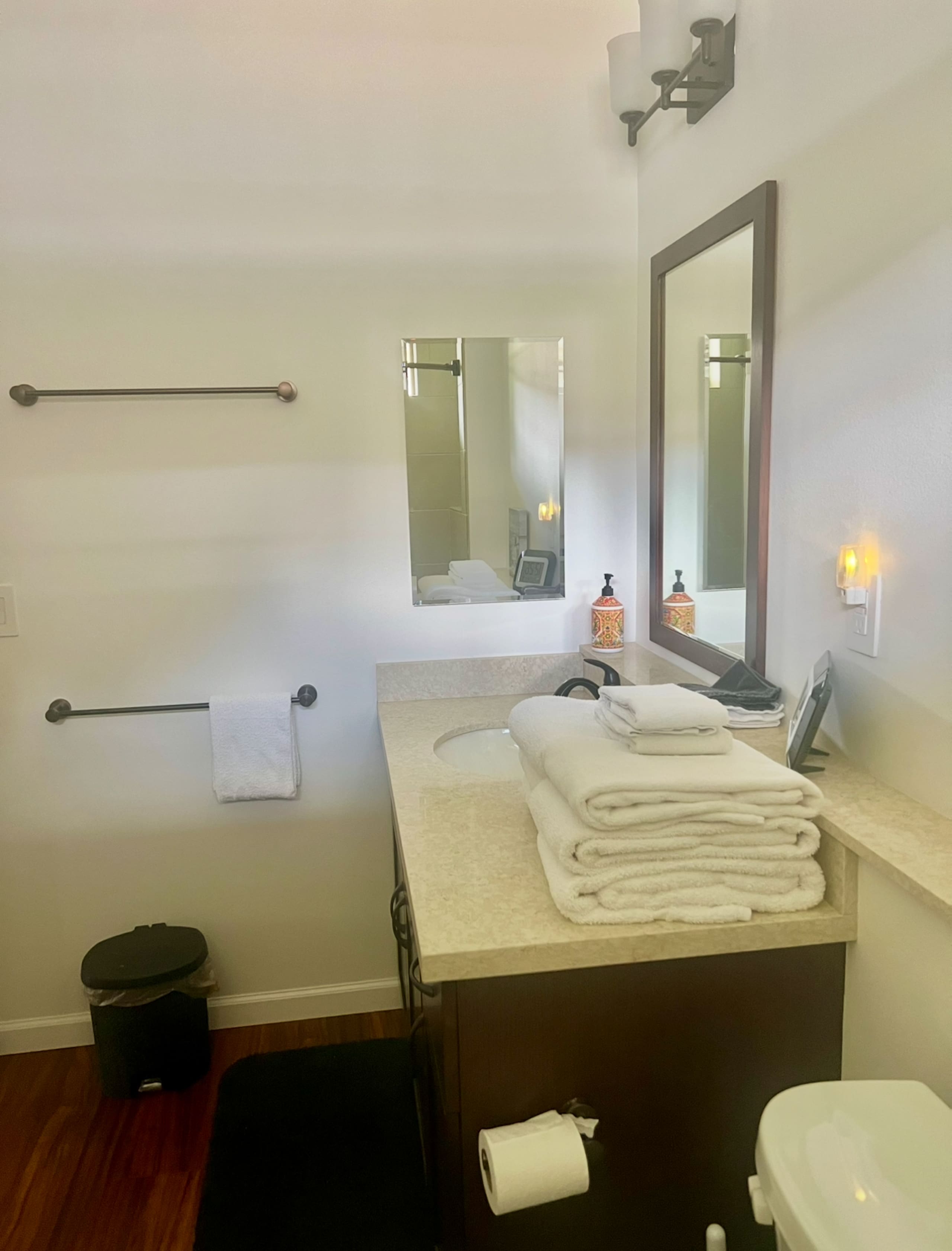 Hawaiian Studio Retreat in Makaha Valley - Photo 12
