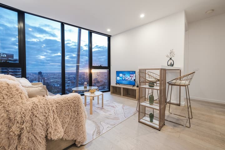 Splendid High 40+ Level 2br Cbd Pool Gym Wi-fi - Melbourne