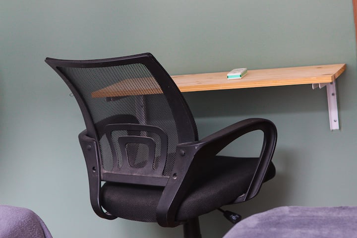 Cadeira com regulagem de altura para home office