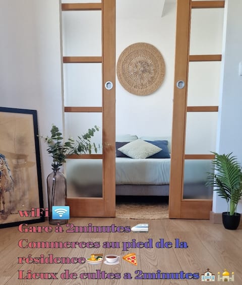 City Break – Charming apartment in the center & train station