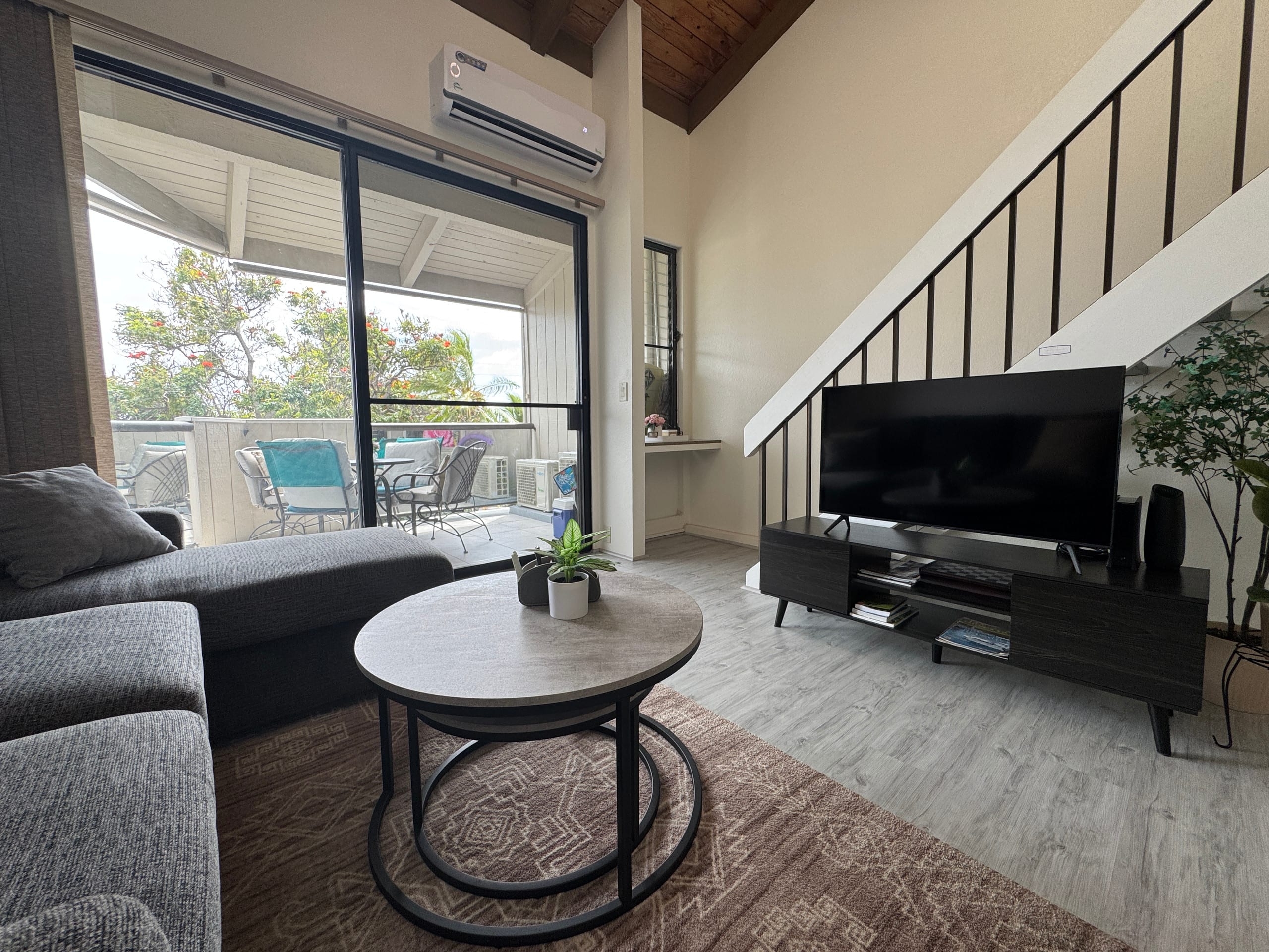 Lokahi Hale. Down town, newly renovated loft - Image 6