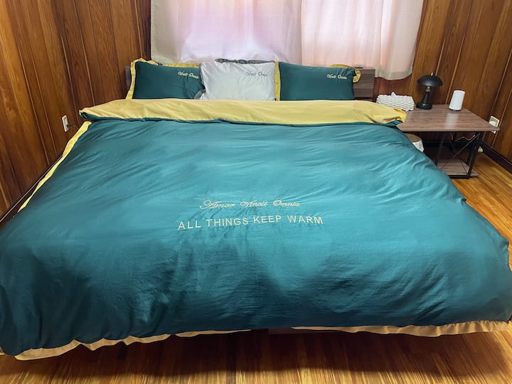 卧室3加大双人床