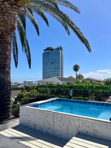 Colourful Home with Rooftop and heated Plunge Pool gallery image 2