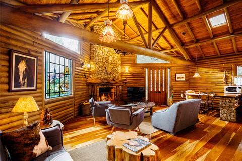 Refugio Canadense (Luxury Cabin) in Monte Verde