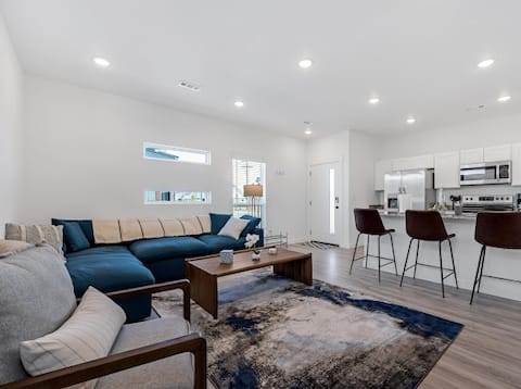 Crystal Bridges • Dog Parks • Biking/Hiking