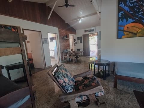 Top performing Airbnb: Casa do Lago - country living! in Campinas