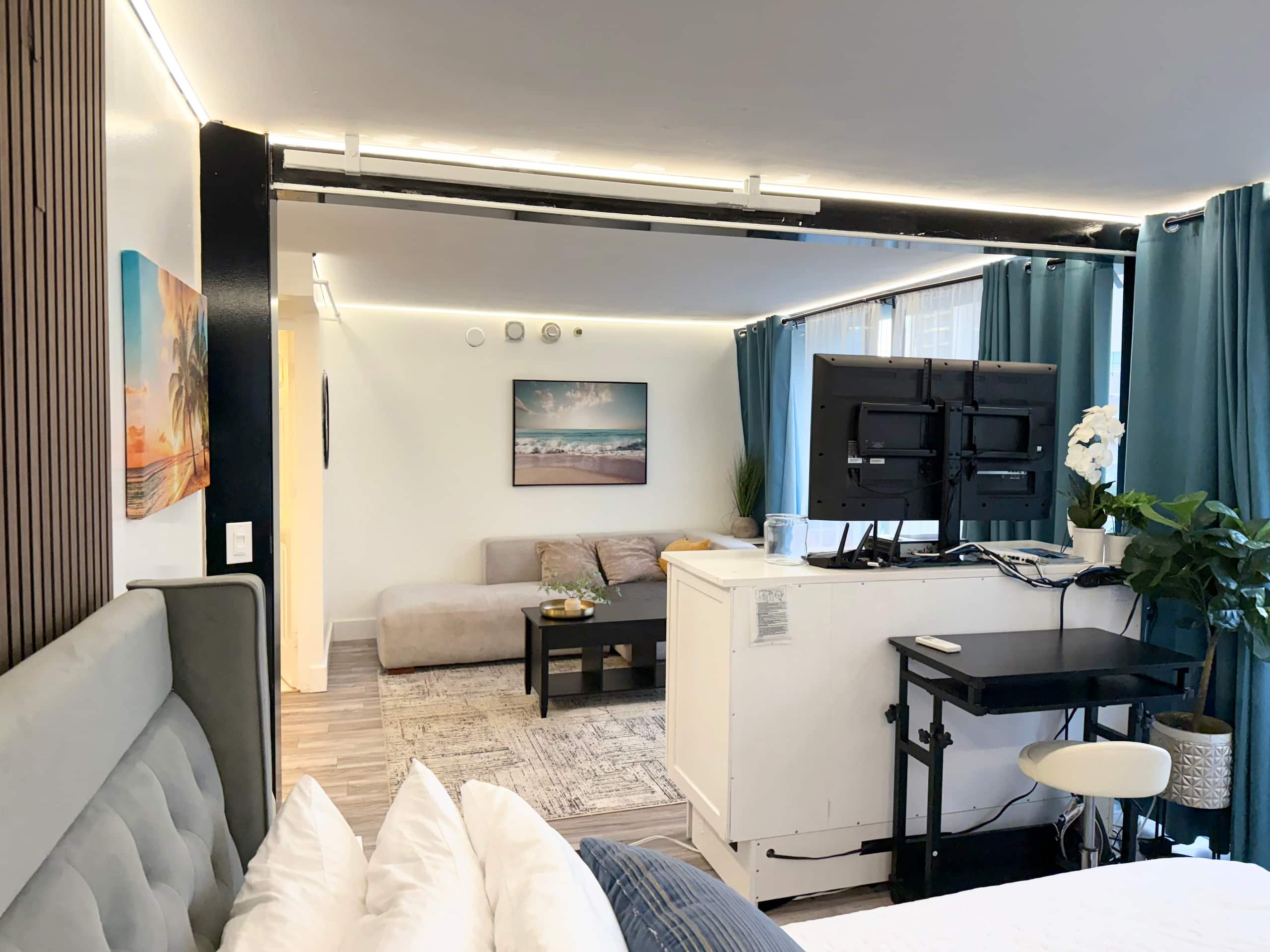 Minutes Away from Beach! Sea-N-Waikiki Condo! - Image 37