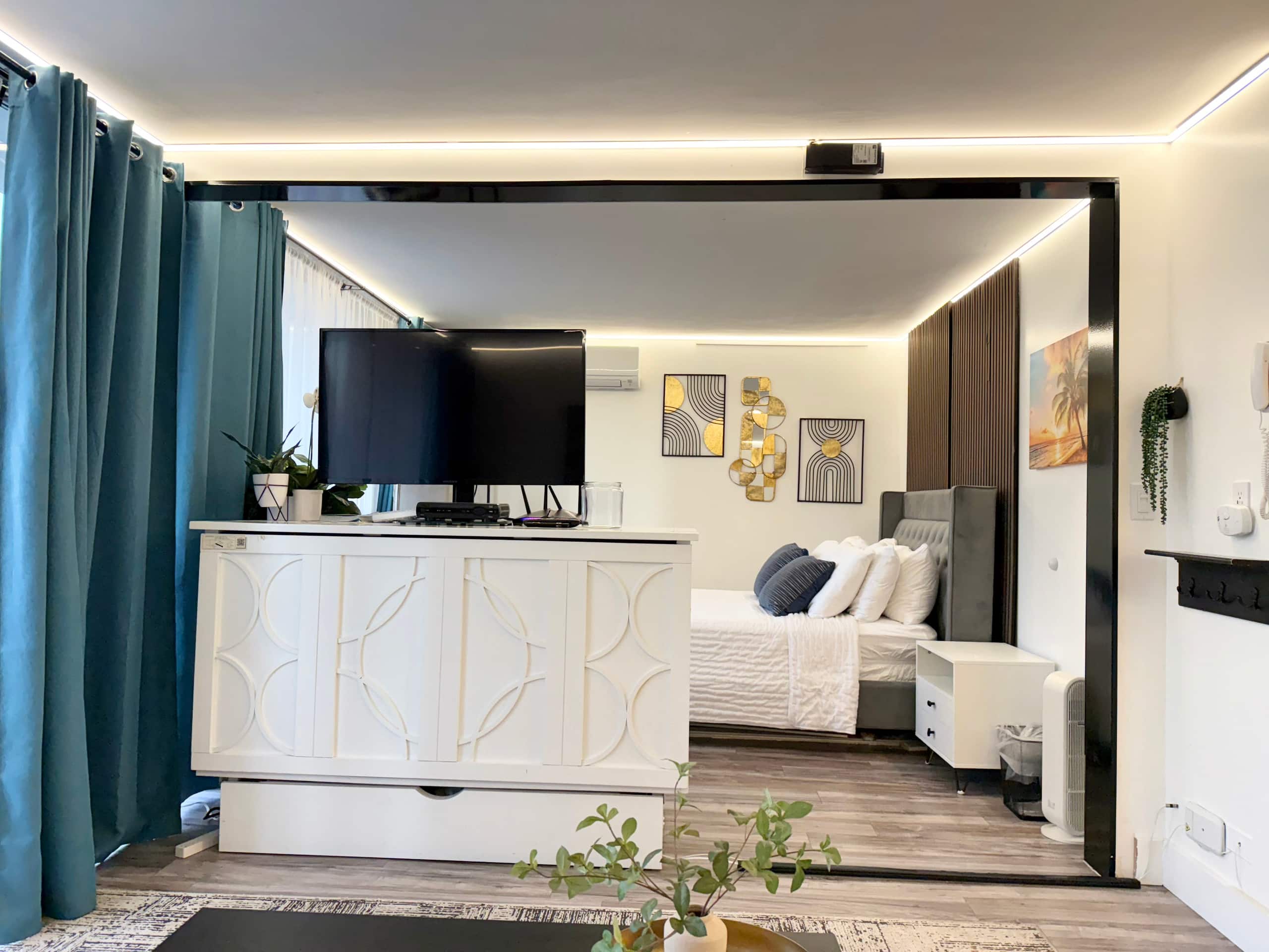 Minutes Away from Beach! Sea-N-Waikiki Condo! - Image 36