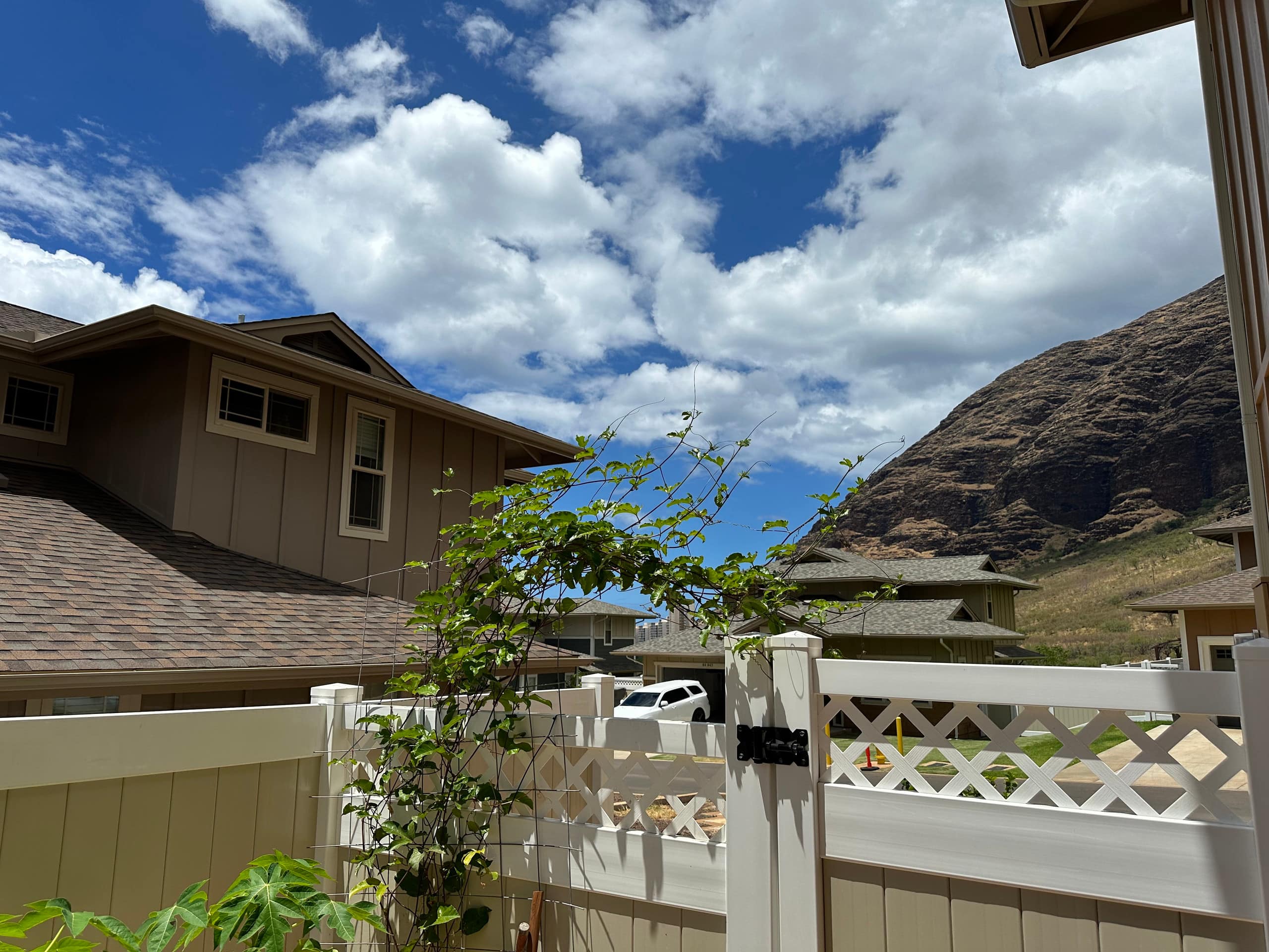 Home in Waianae · ★4.97 · 4 bedrooms · 6 beds · 2.5 private baths - Image 50