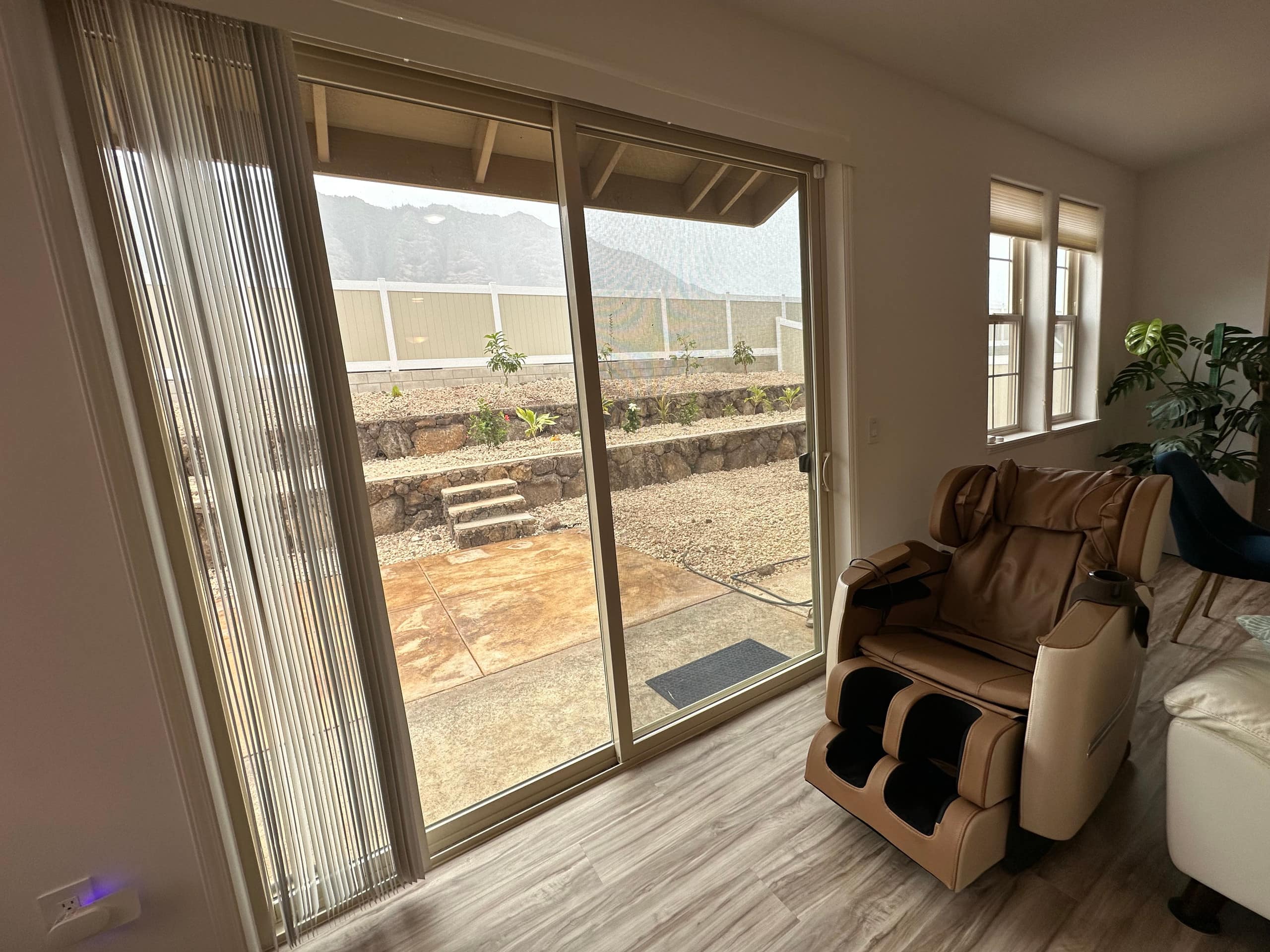 Home in Waianae · ★4.97 · 4 bedrooms · 6 beds · 2.5 private baths - Image 10