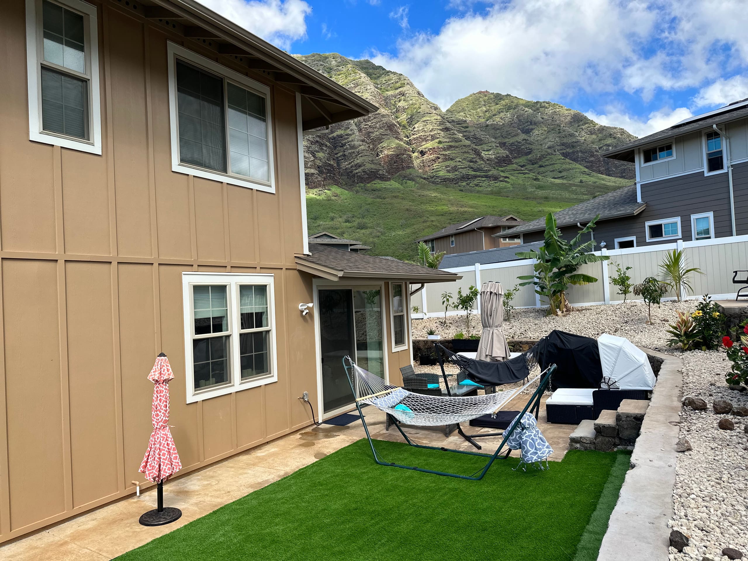 Home in Waianae · ★4.97 · 4 bedrooms · 6 beds · 2.5 private baths - Image 96