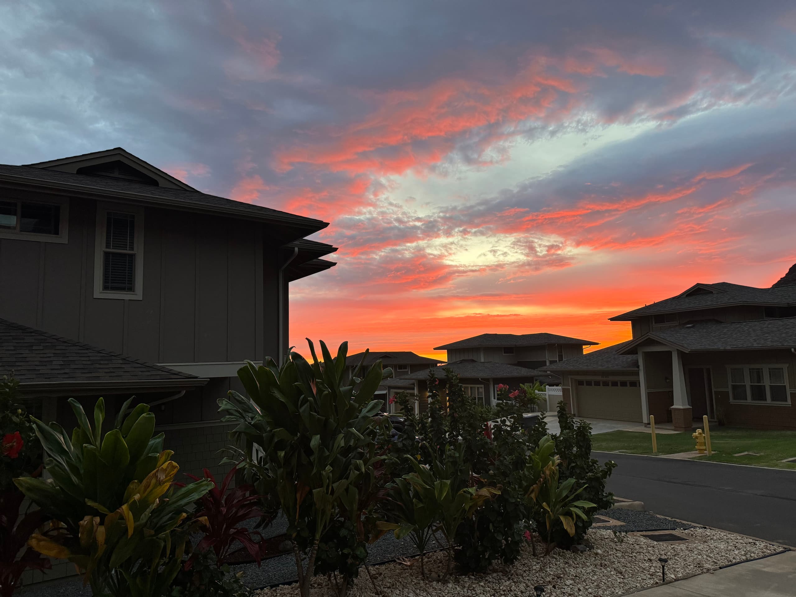 Home in Waianae · ★4.97 · 4 bedrooms · 6 beds · 2.5 private baths - Image 75