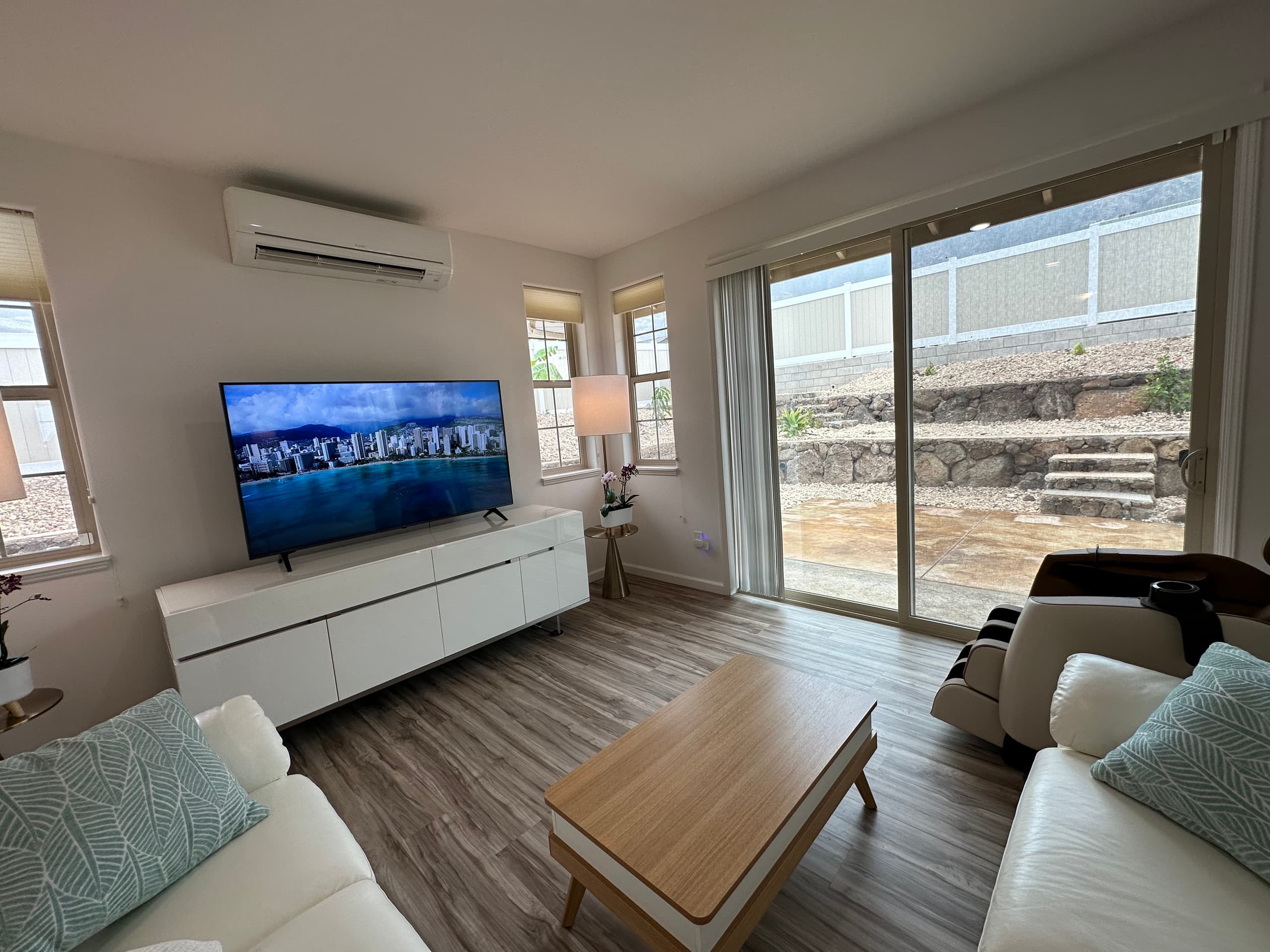 Home in Waianae · ★4.97 · 4 bedrooms · 6 beds · 2.5 private baths - Image 12