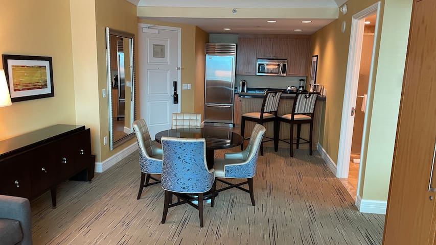 Luxury by LVCC & LVFG