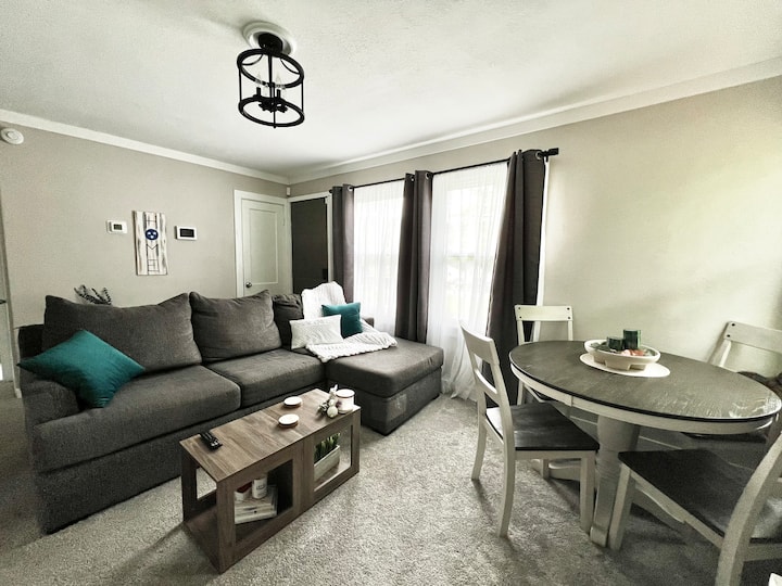 Oak Ridge Private Apt In Duplex 116 - Oak Ridge, TN