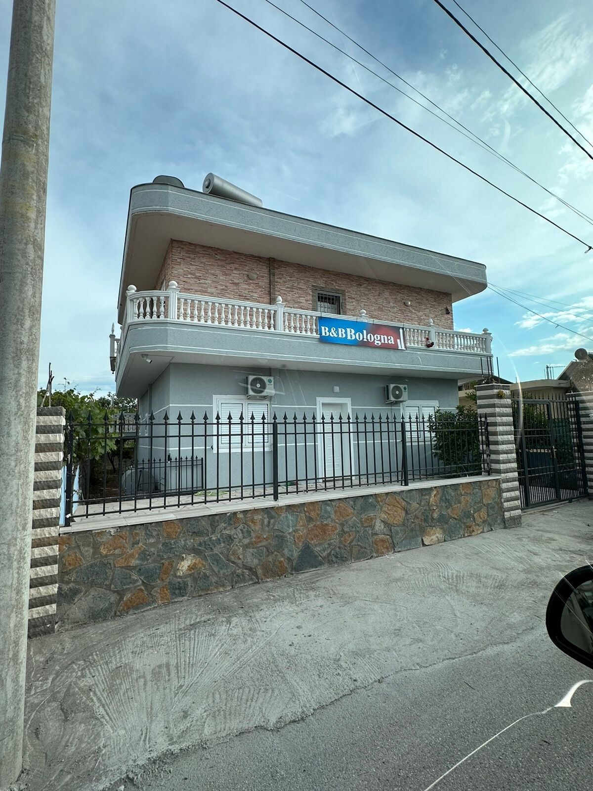 Listing 967159717114307389