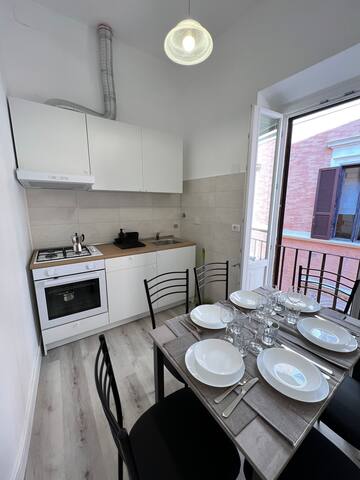 Campo de’ Fiori Rooftop Apartment gallery image 5