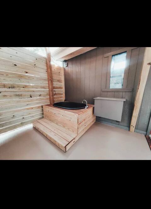 Petite Retreat