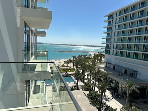 Address, 2 bedroom flat for the few elite