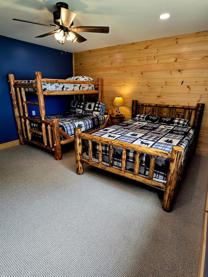 Camas de troncos Adirondack hechas a medida por amish.

Litera: individual sobre Queen
Cama doble doble doble doble doble tamaño individual