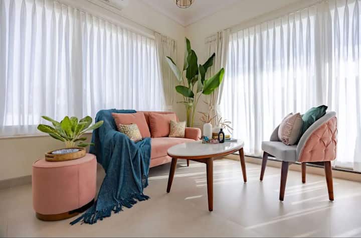 Living room image 1
