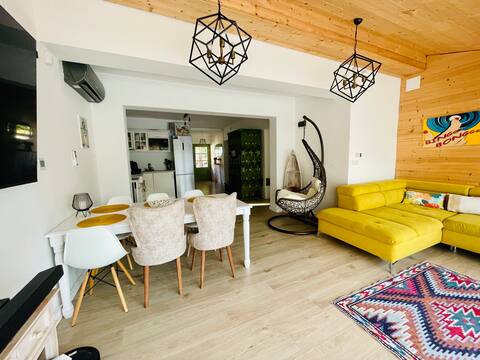 Palm cottage