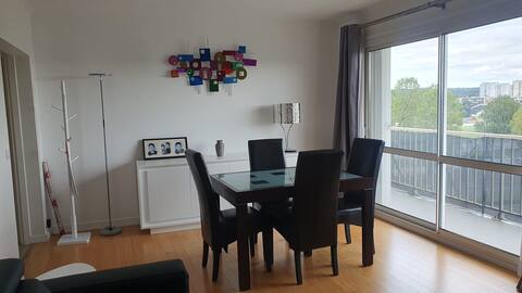 Pleasant 4 rooms in Eaubonne near Paris.