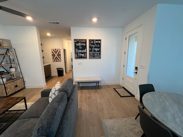 Cozy 1br Casita • The Harvard House - B - Fresno, CA