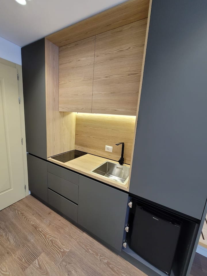 Jani Studio Apartments 204 - Gjirokaster