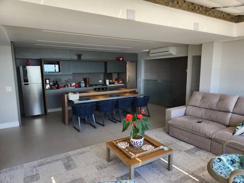 Duplex over the sea with 180-degree view!