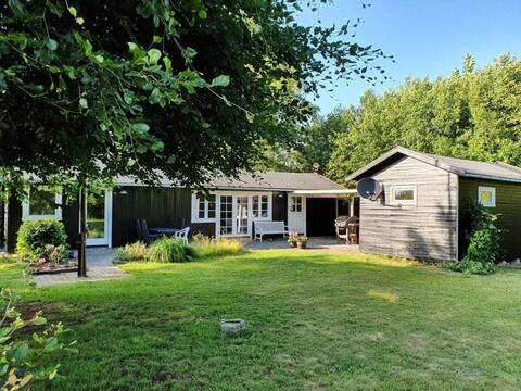 Beautiful home, close to beach and forest.